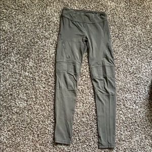 Olive BP Leggings 🌿